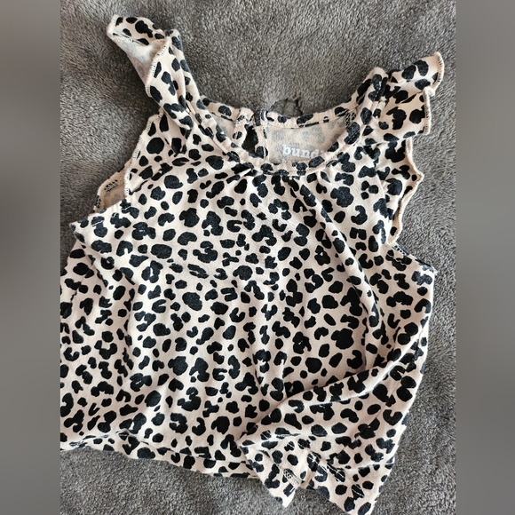 The Children’s PlaceBaby Girls Leopard 4-Piece Playwear Set - rice crackers - Picture 4 of 11